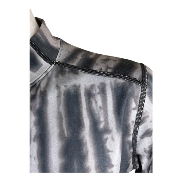 Under Armour Women's Size M Fitted Coupe Ajustee Coldgear Activewear Top gray - Picture 7 of 10